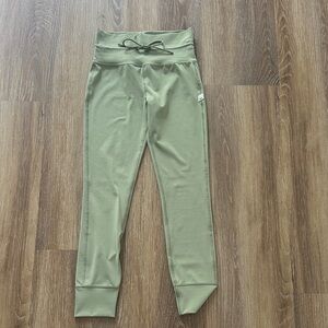 Vuori daily leggings